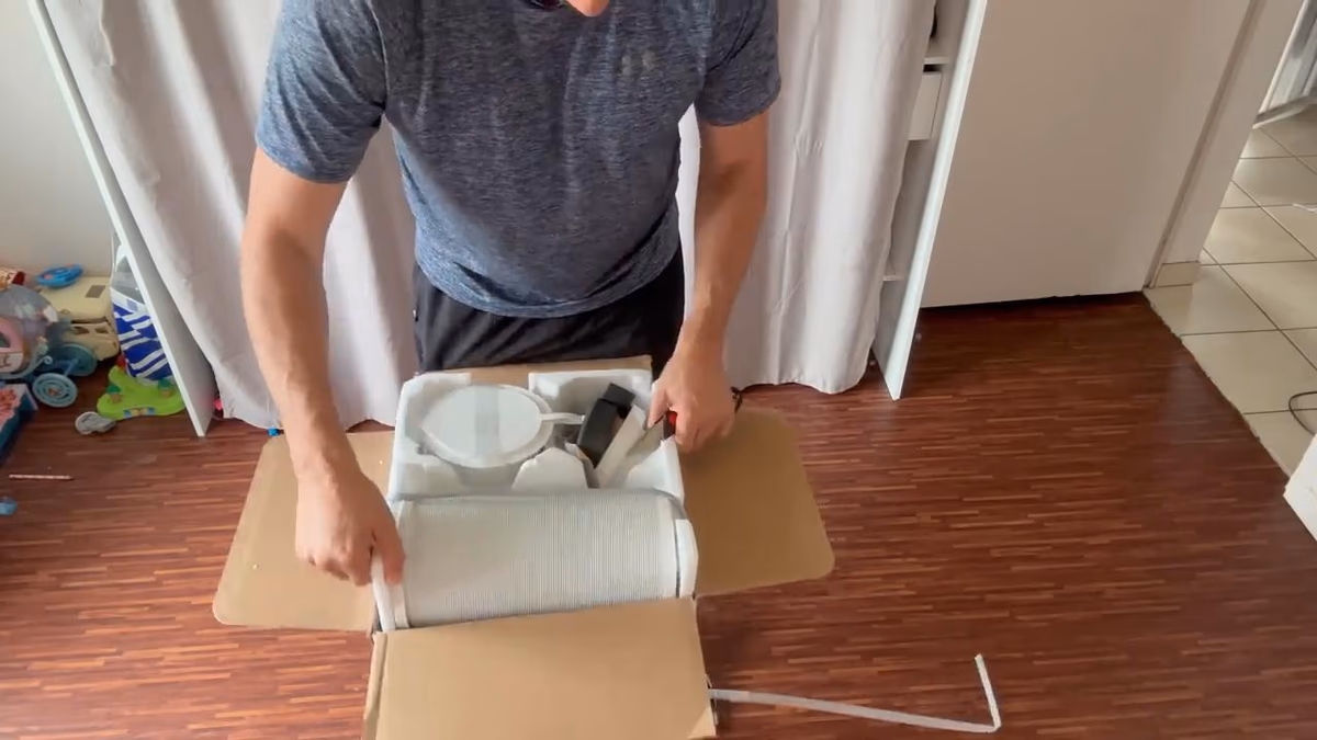 Unboxing du climatiseur Comfee Breezy Cool 9000 BTU